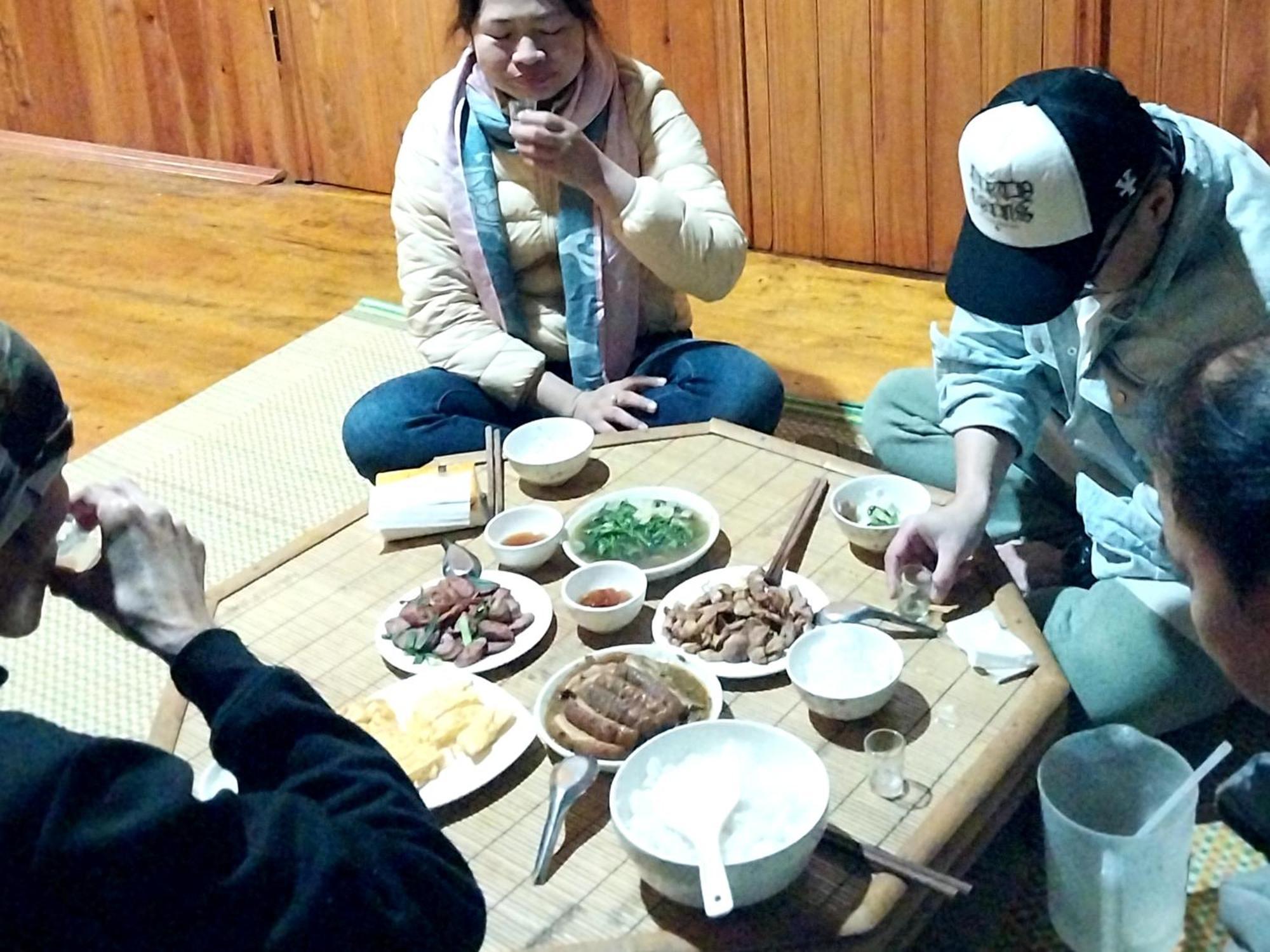 Trieu Hoan Homestay Cao Bang Oda fotoğraf